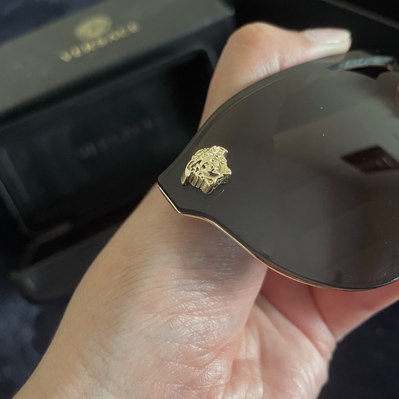 AUTHENTIC VERSACE GLASSES - Picture 7 of 11